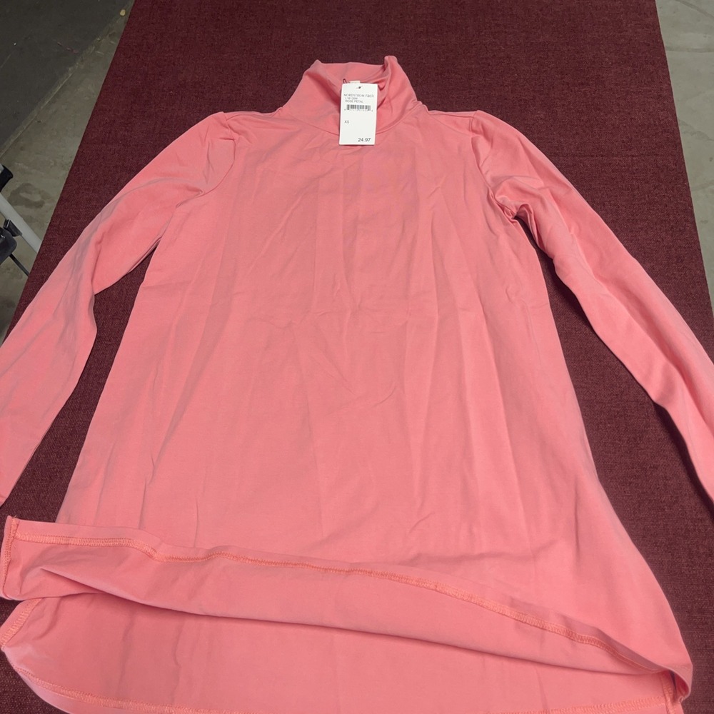 By Design Women Long Sleeves Top Turtle Neck Size XS Pink
